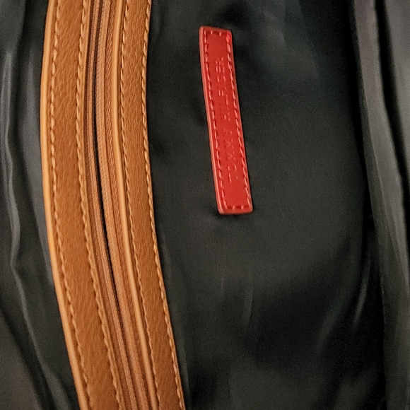 Tommy Hilfiger Handbag - Picture 2 of 3